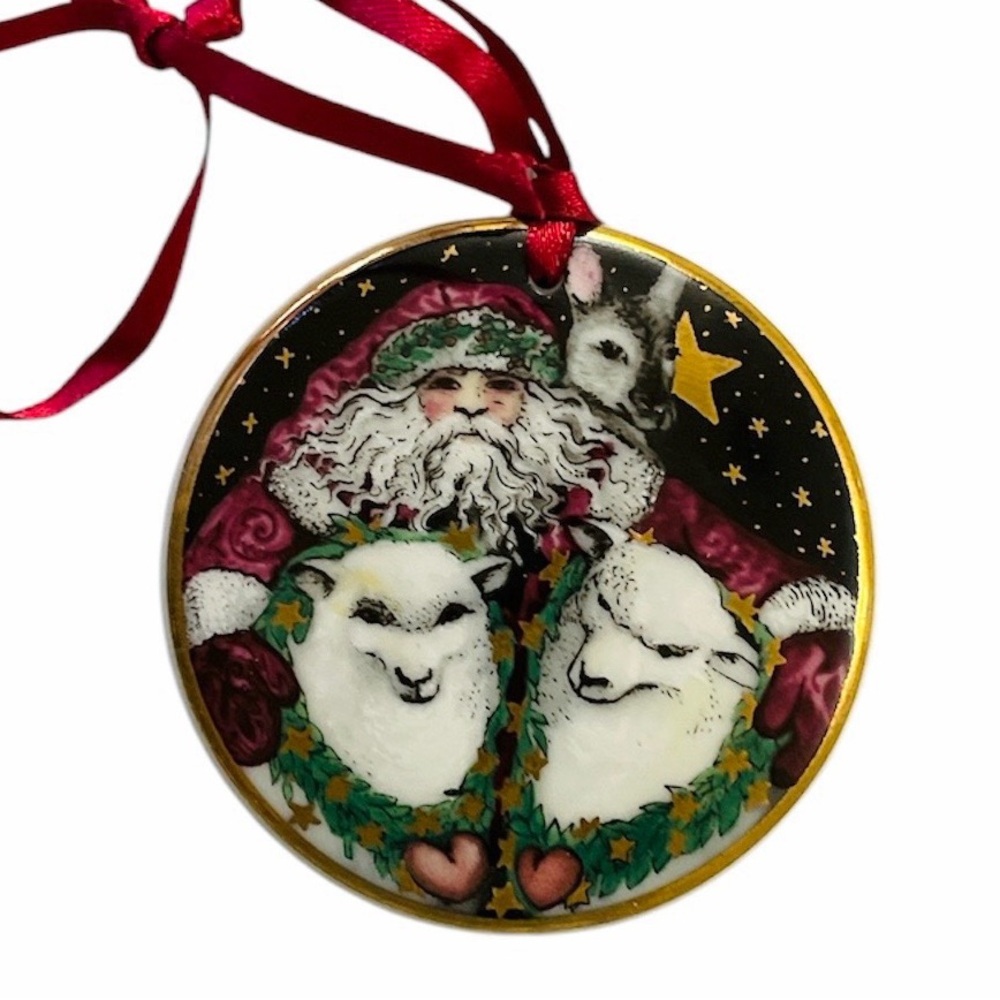 Vintage Set 7 of Bing and Grondahl Christmas Ornaments Santa Claus Collection - Picture 9 of 16